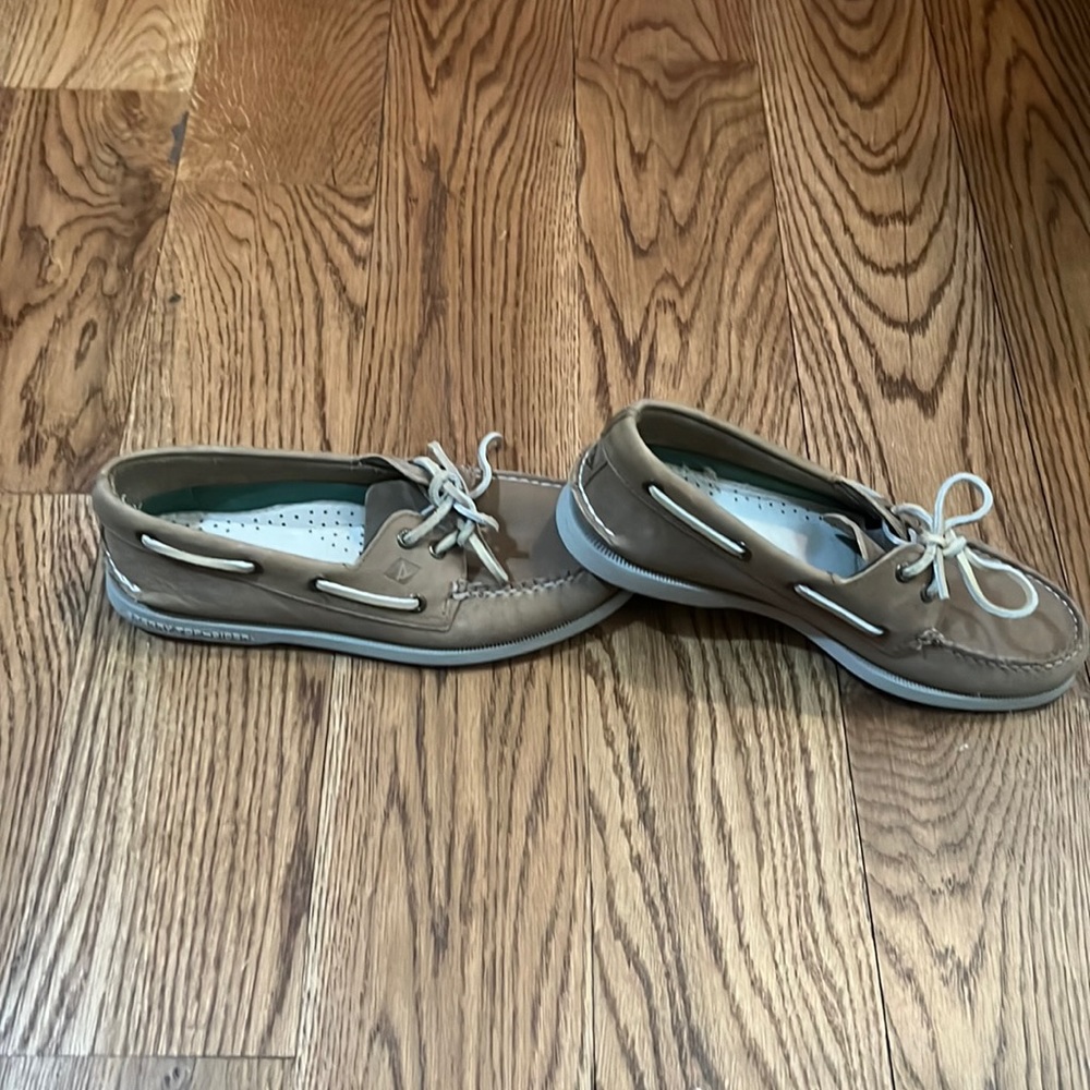 Like New Mens 7.5 Sperry Shoe